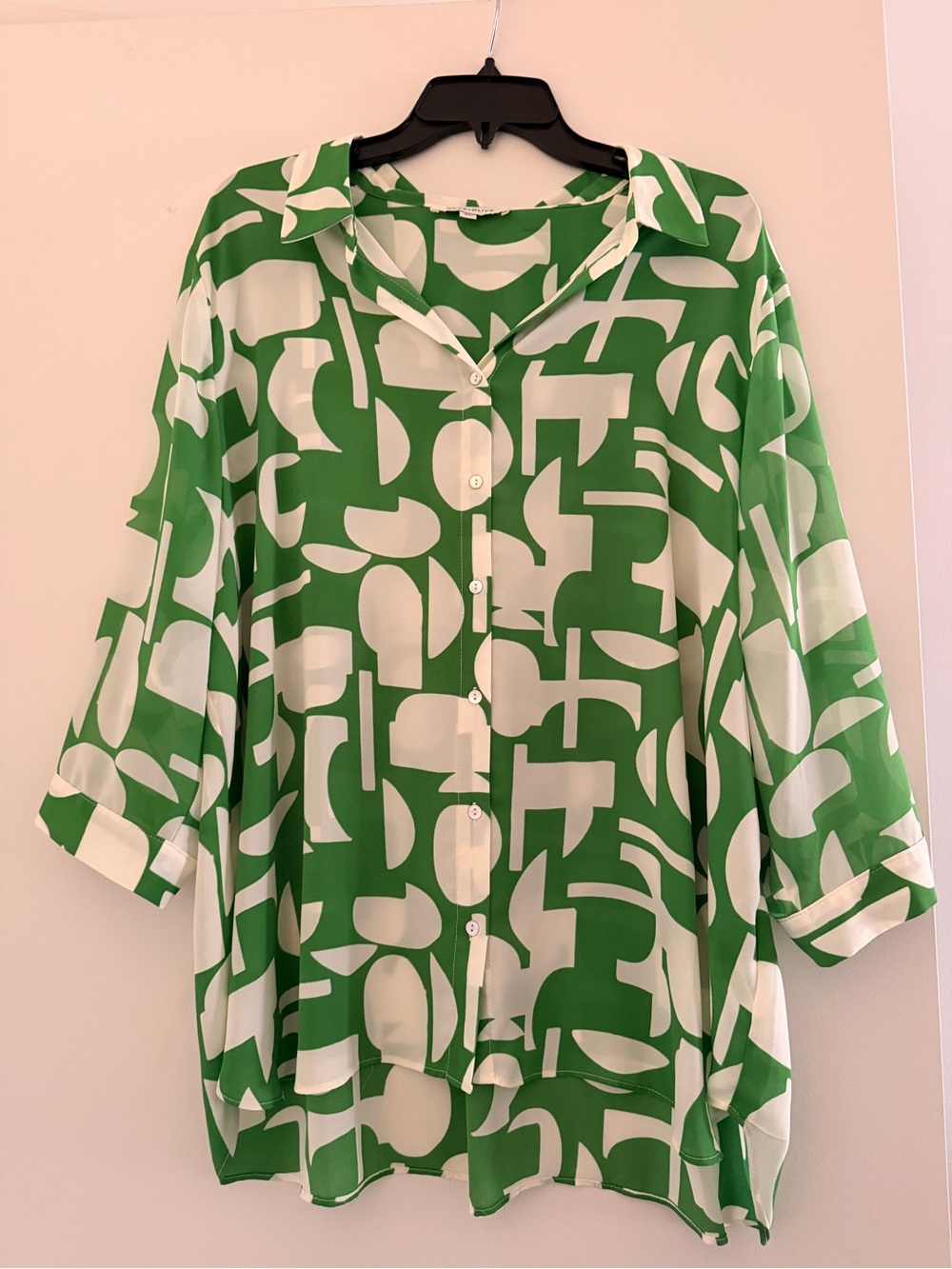 Rose & Olive Green and White Geometric Button-Up Blouse size 2X